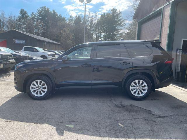 used 2025 Toyota Grand Highlander car, priced at $43,695