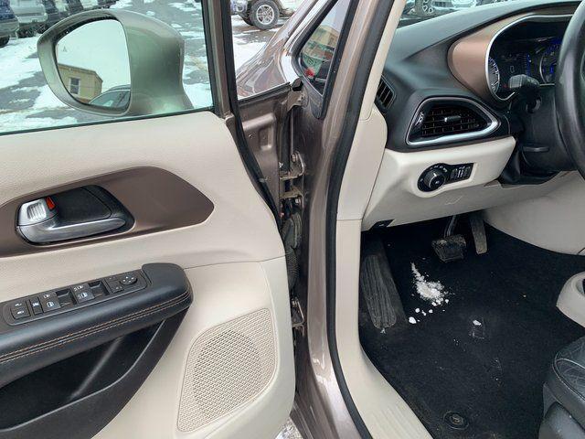 used 2017 Chrysler Pacifica car, priced at $11,995