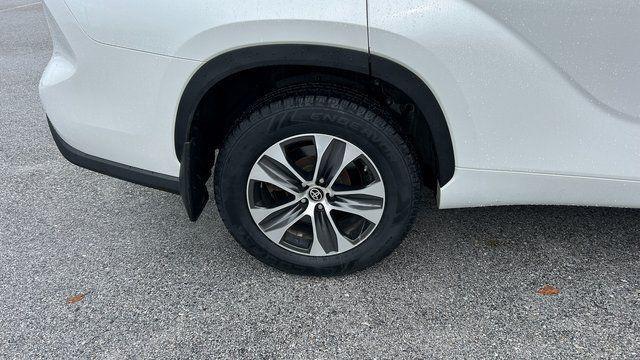 used 2023 Toyota Highlander car, priced at $38,000