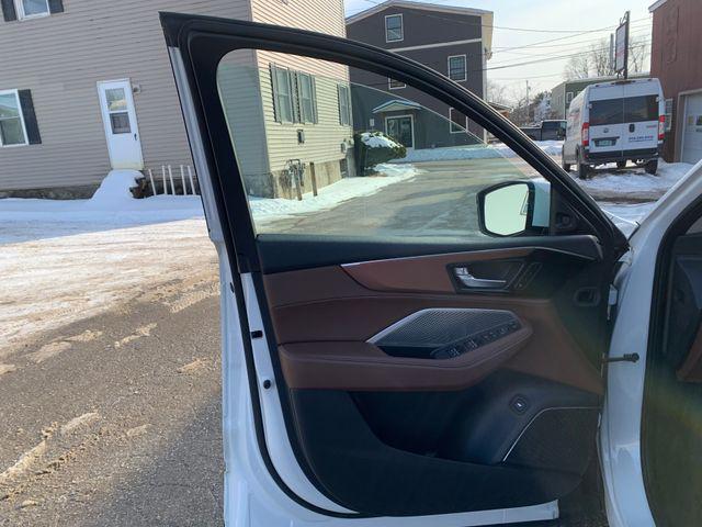 used 2022 Acura MDX car, priced at $36,800