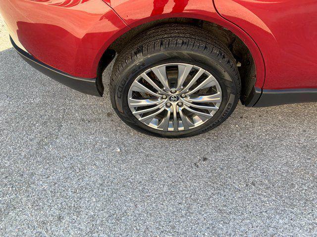 used 2021 Toyota Venza car, priced at $23,050