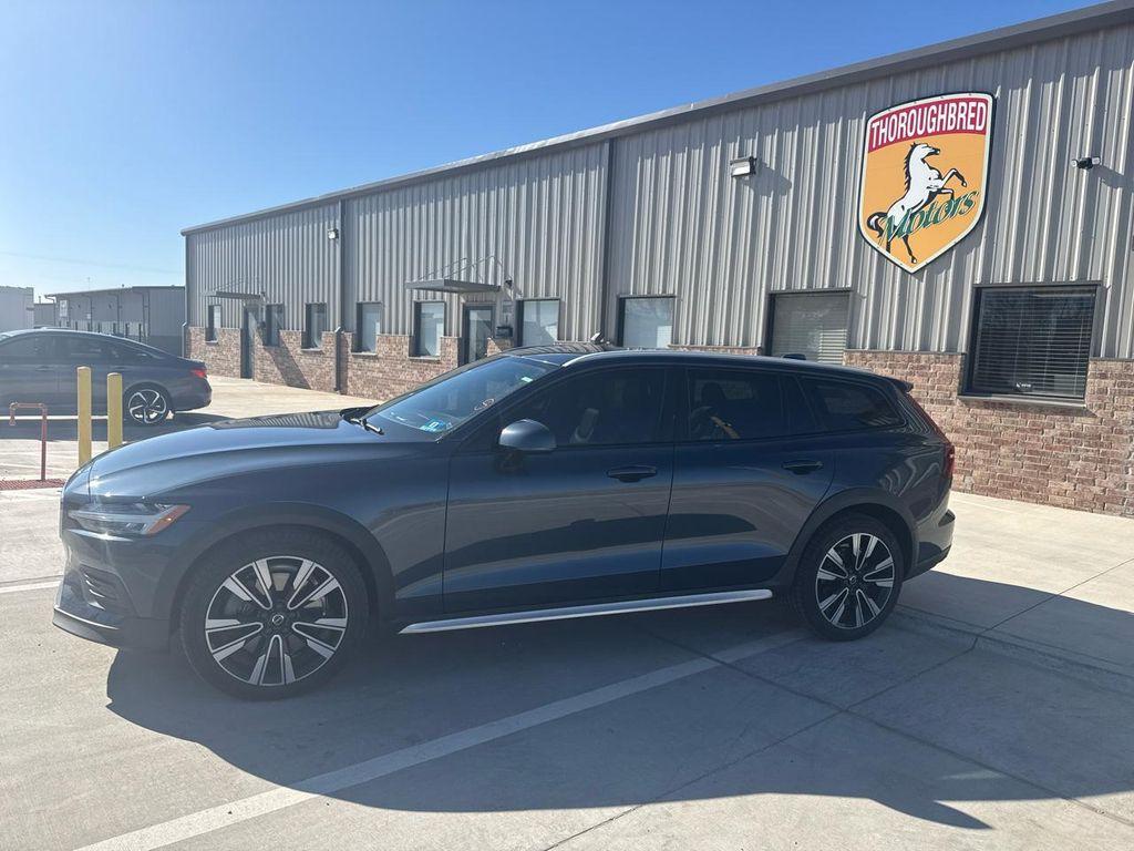 used 2020 Volvo V60 Cross Country car, priced at $21,988