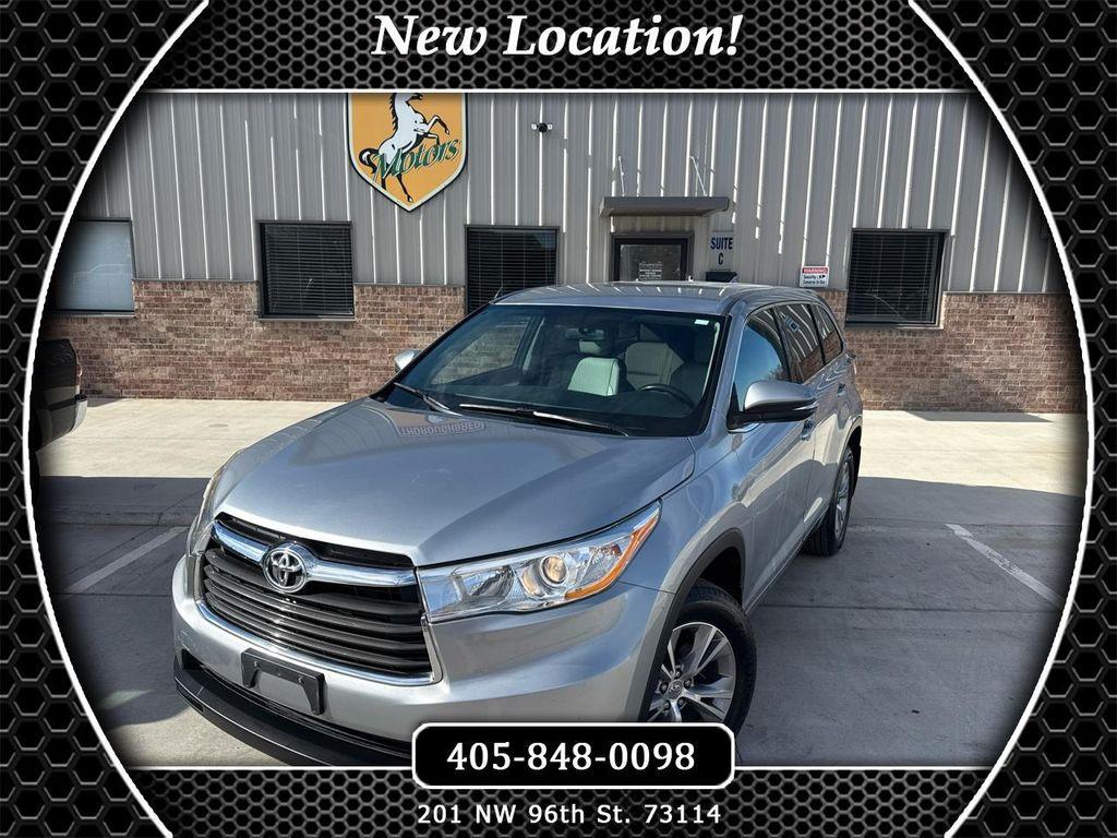 used 2014 Toyota Highlander car, priced at $12,988
