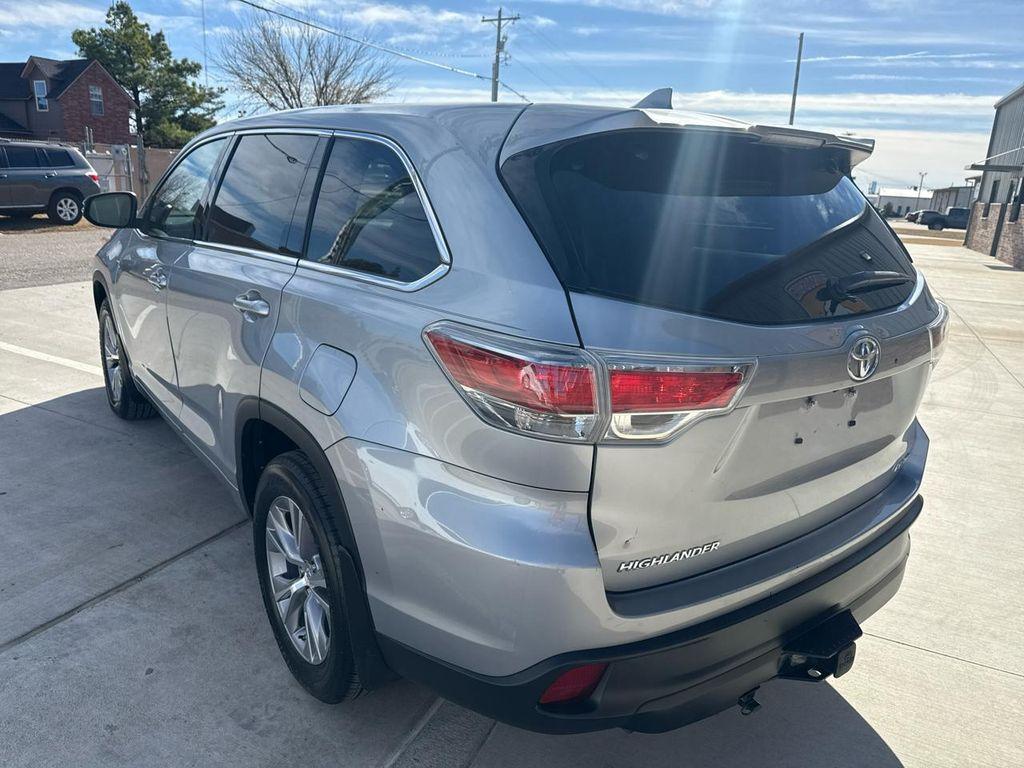 used 2014 Toyota Highlander car, priced at $12,988