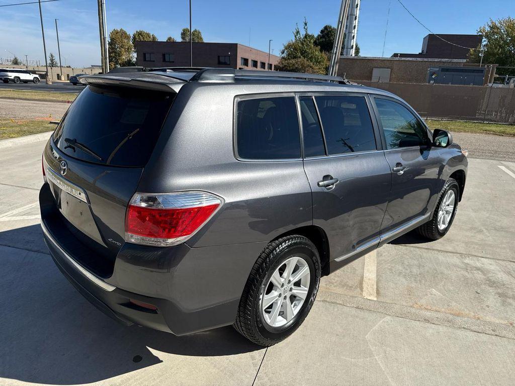 used 2011 Toyota Highlander car, priced at $9,988