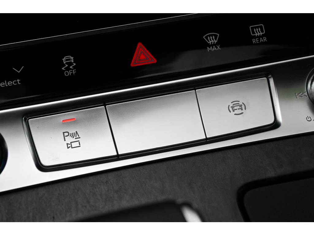 Audi A6 view 47