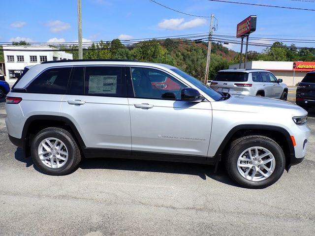 new 2025 Jeep Grand Cherokee car, priced at $33,234