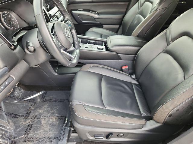 used 2025 Nissan Pathfinder car, priced at $33,999