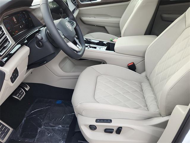 new 2026 Volkswagen Atlas car, priced at $52,792