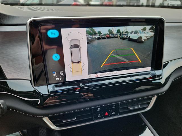 new 2026 Volkswagen Atlas Cross Sport car, priced at $43,478