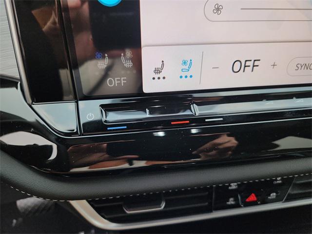 new 2026 Volkswagen Atlas Cross Sport car, priced at $43,478