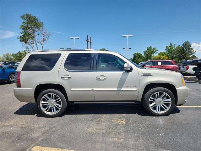 used 2013 Cadillac Escalade car, priced at $15,999