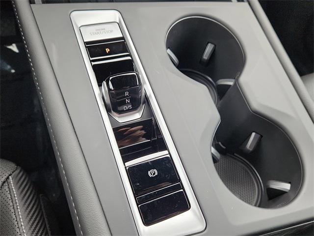 new 2025 Volkswagen Atlas Cross Sport car, priced at $35,164