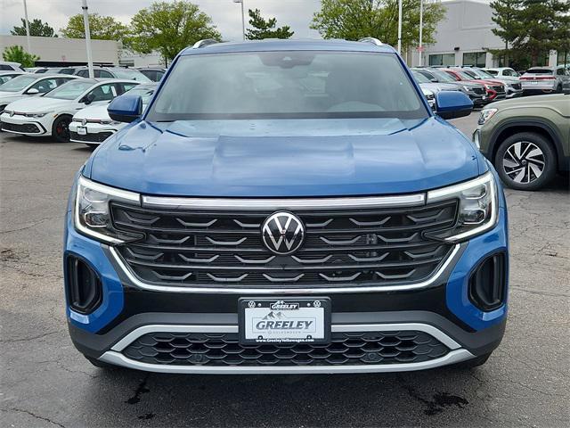 new 2025 Volkswagen Atlas Cross Sport car, priced at $35,164