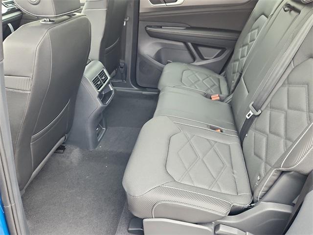 new 2025 Volkswagen Atlas Cross Sport car, priced at $35,164