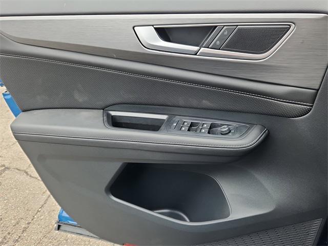 new 2025 Volkswagen Atlas Cross Sport car, priced at $35,164