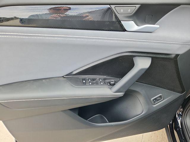 new 2026 Volkswagen Tiguan car, priced at $36,187