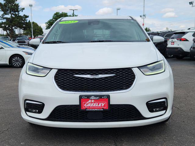 used 2023 Chrysler Pacifica Hybrid car, priced at $25,999