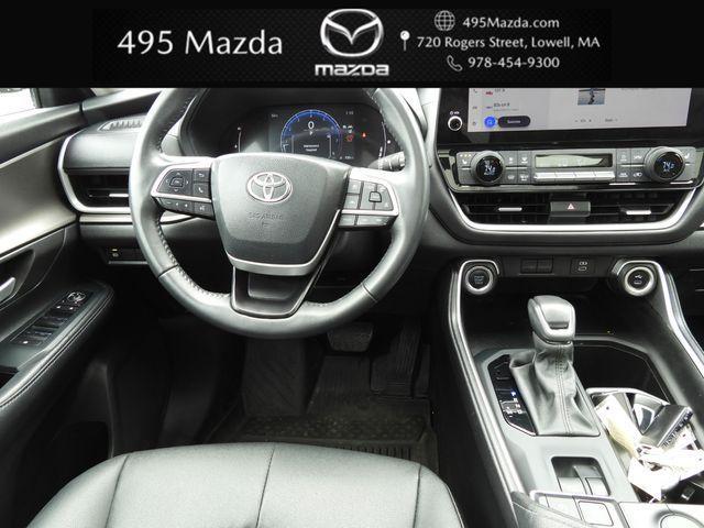 used 2024 Toyota Grand Highlander car, priced at $44,550