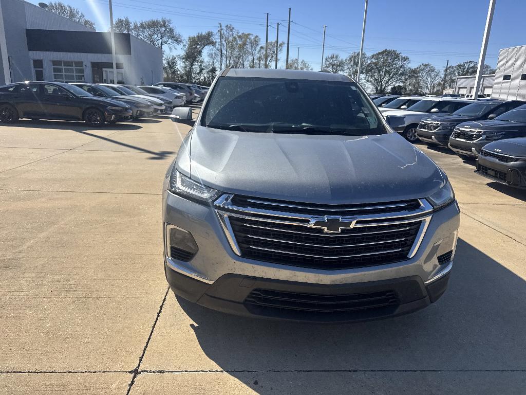 used 2023 Chevrolet Traverse car, priced at $23,899