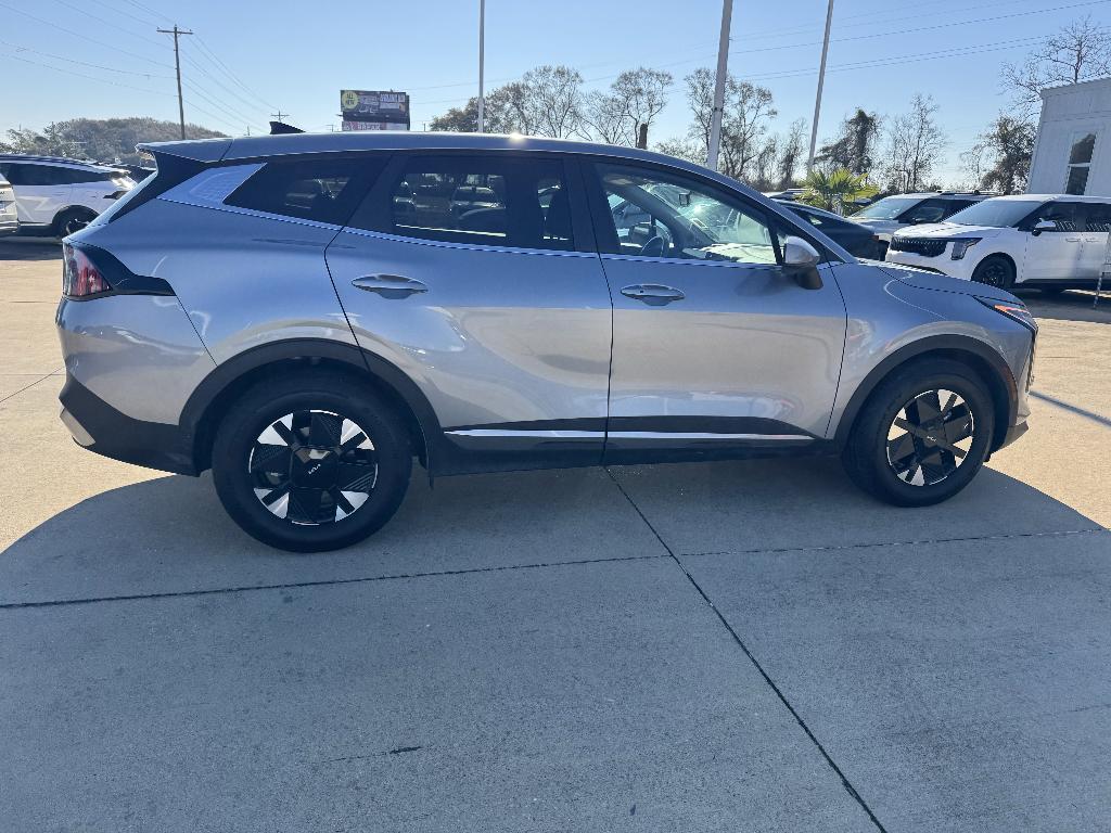 used 2026 Kia Sportage Hybrid car, priced at $25,899