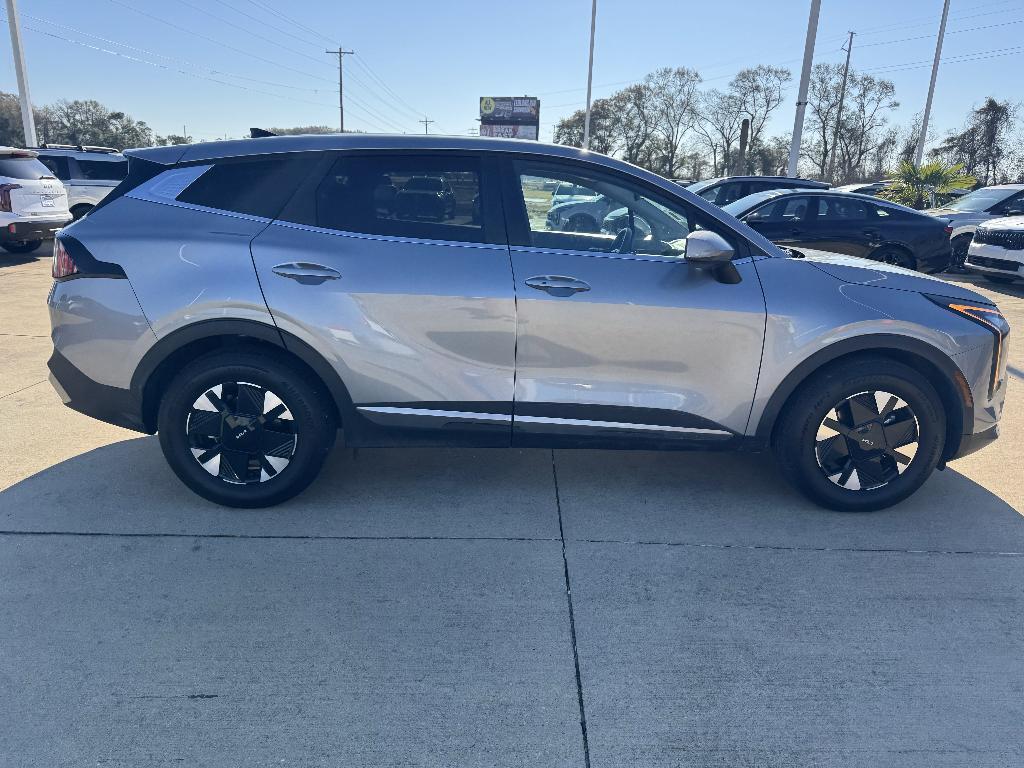 used 2026 Kia Sportage Hybrid car, priced at $25,899