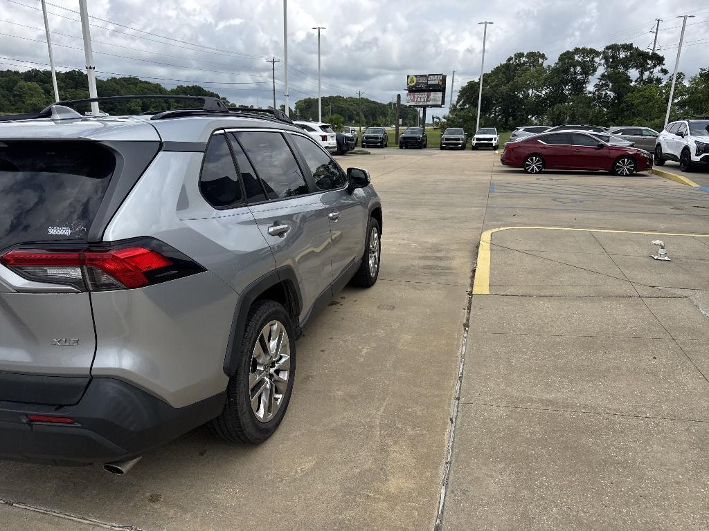 used 2019 Toyota RAV4 car, priced at $22,499