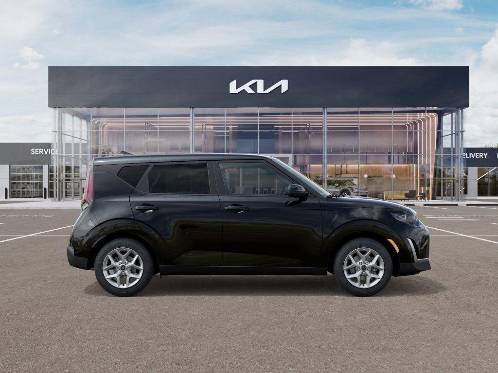 new 2025 Kia Soul car, priced at $24,633