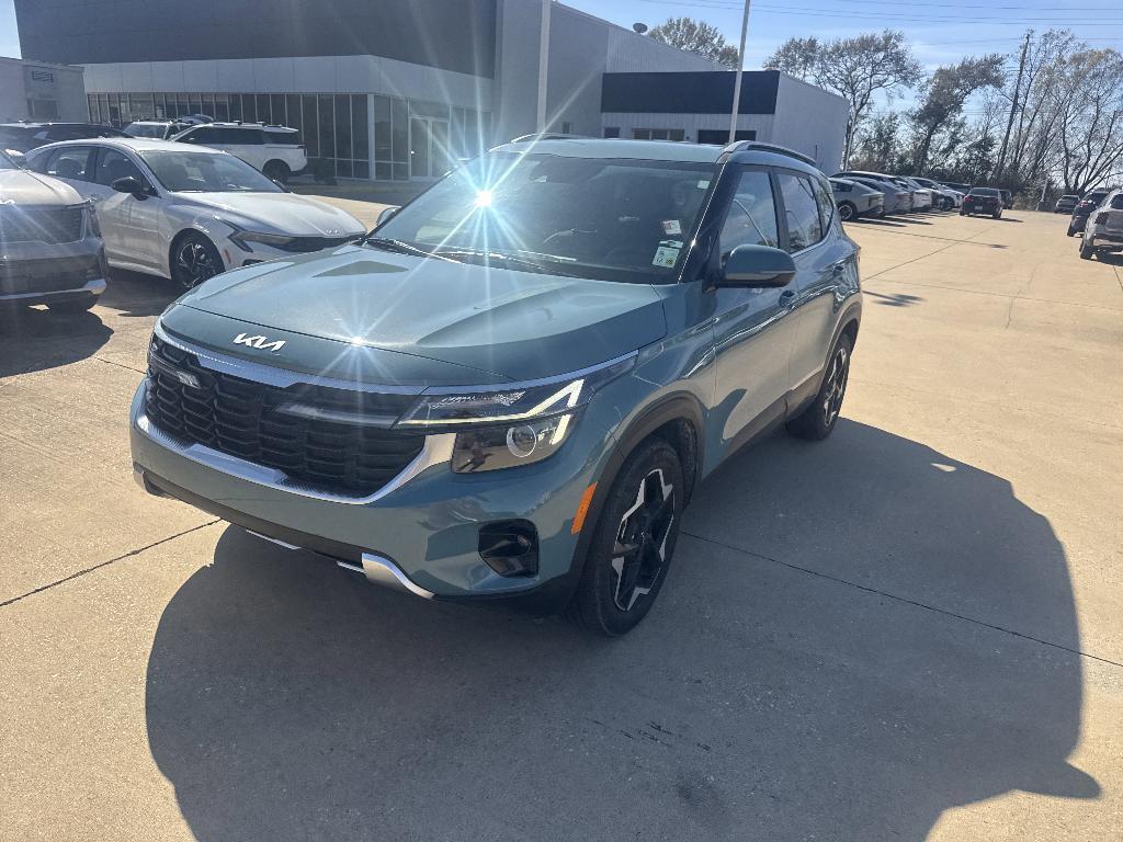 used 2024 Kia Seltos car, priced at $21,499