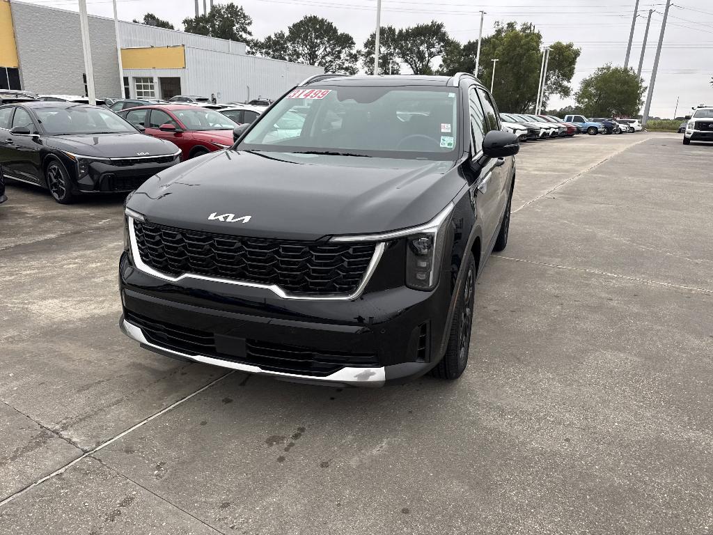 used 2025 Kia Sorento car, priced at $31,299