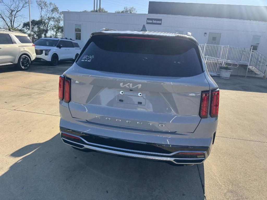 used 2022 Kia Sorento car, priced at $26,499