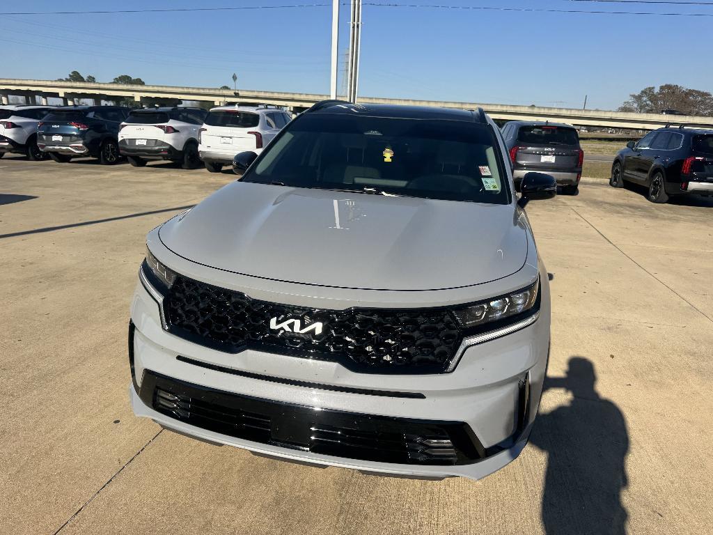 used 2022 Kia Sorento car, priced at $26,499