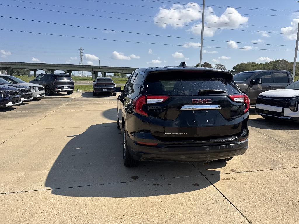 used 2024 GMC Terrain car, priced at $22,699