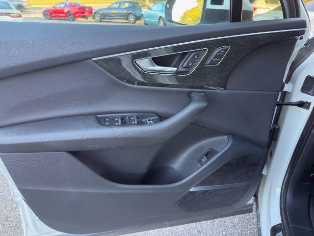 used 2021 Audi Q7 car, priced at $28,995