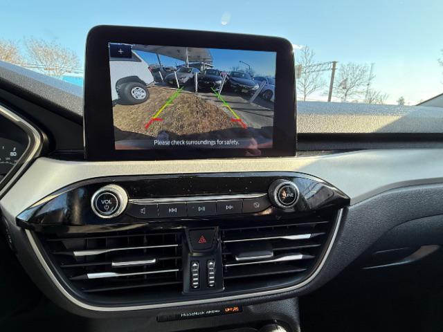 used 2022 Ford Escape car, priced at $15,495