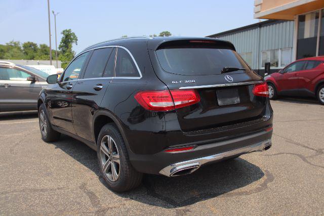 used 2019 Mercedes-Benz GLC 300 car, priced at $20,995