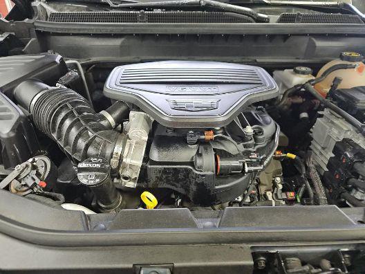 used 2020 Cadillac XT5 car, priced at $24,995