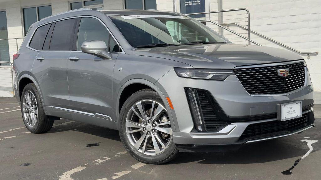 used 2024 Cadillac XT6 car, priced at $37,888