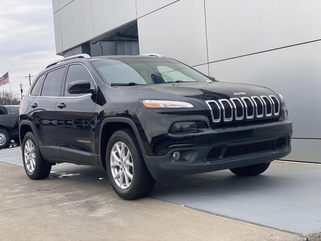 used 2017 Jeep Cherokee car, priced at $11,999