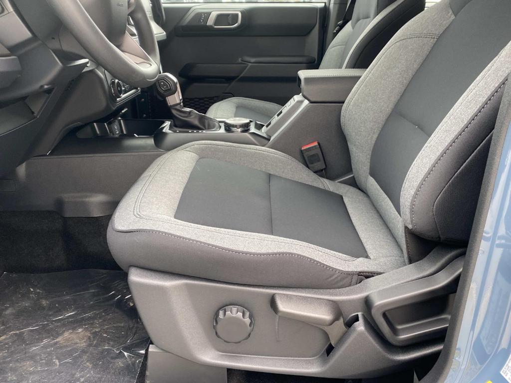 new 2025 Ford Bronco car, priced at $41,570