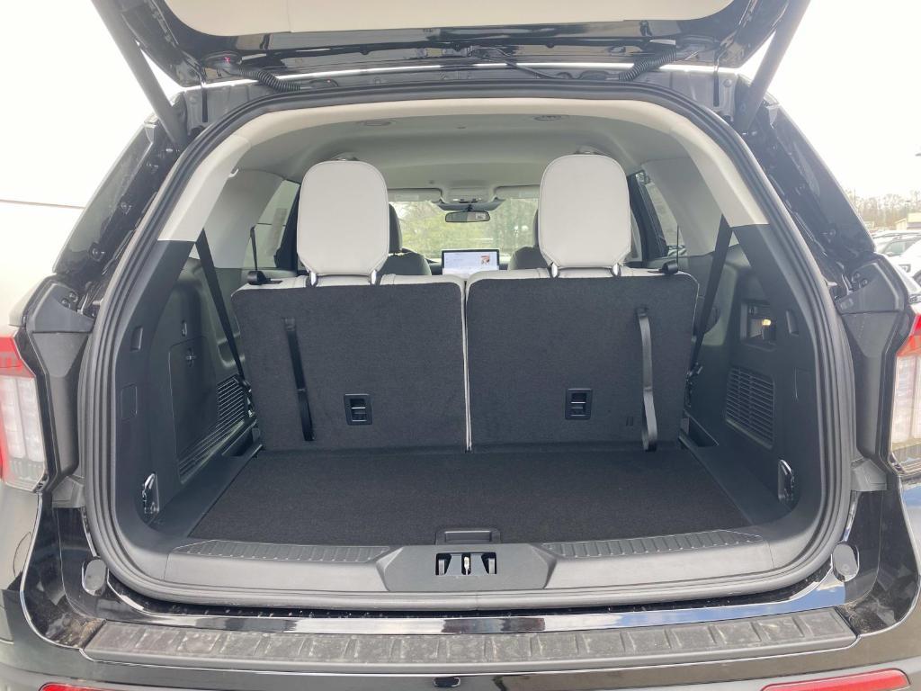new 2026 Ford Explorer car, priced at $42,007