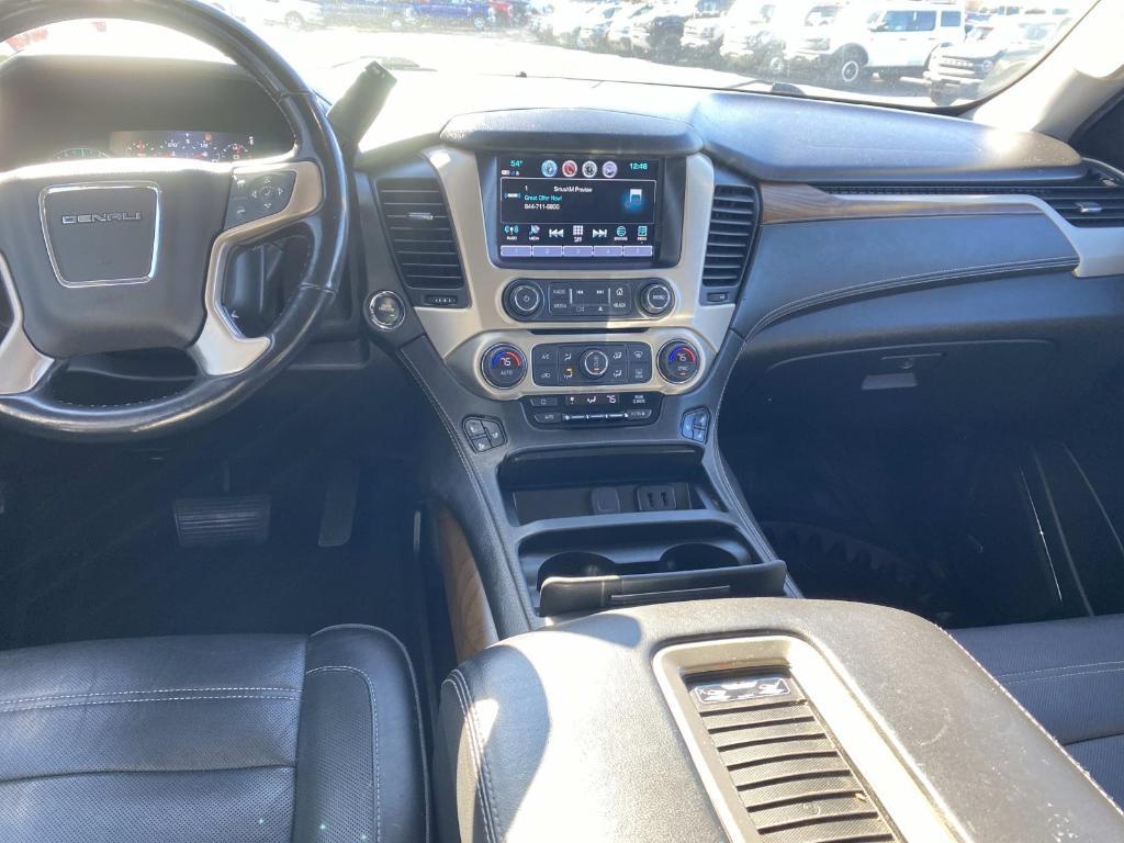 used 2020 GMC Yukon XL car, priced at $33,397