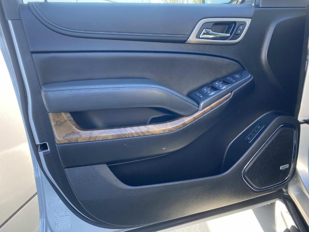 used 2020 GMC Yukon XL car, priced at $33,397