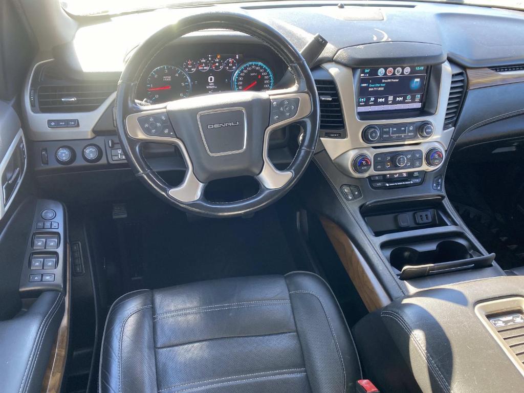 used 2020 GMC Yukon XL car, priced at $33,397