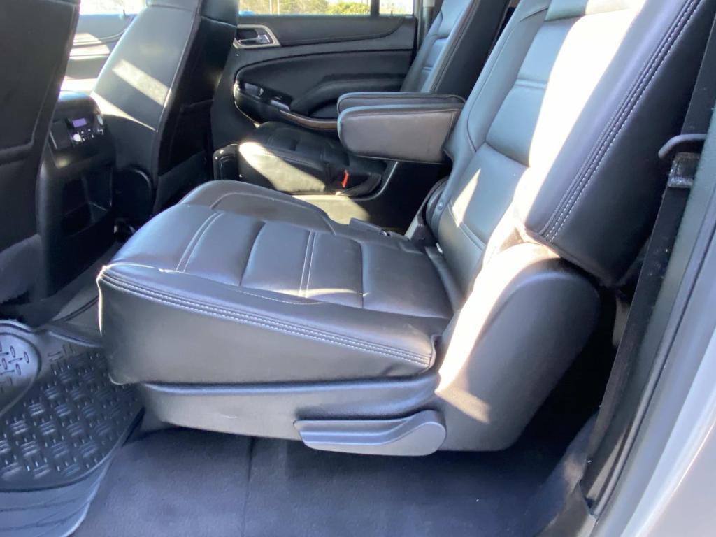 used 2020 GMC Yukon XL car, priced at $33,397