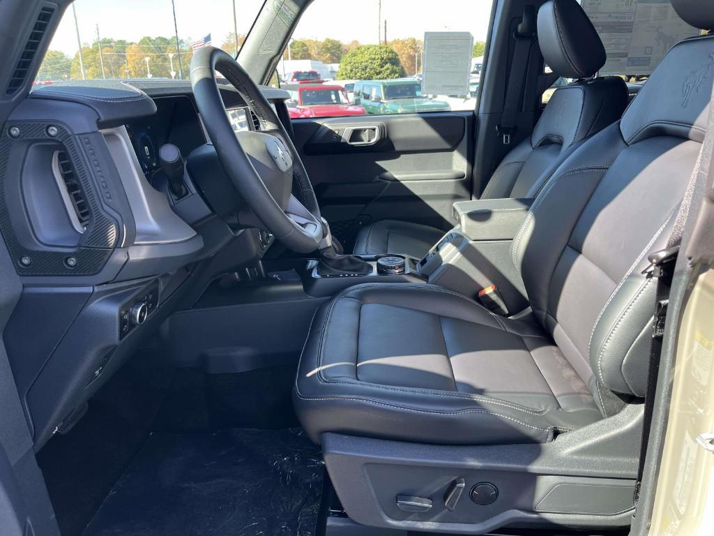 new 2025 Ford Bronco car, priced at $58,615