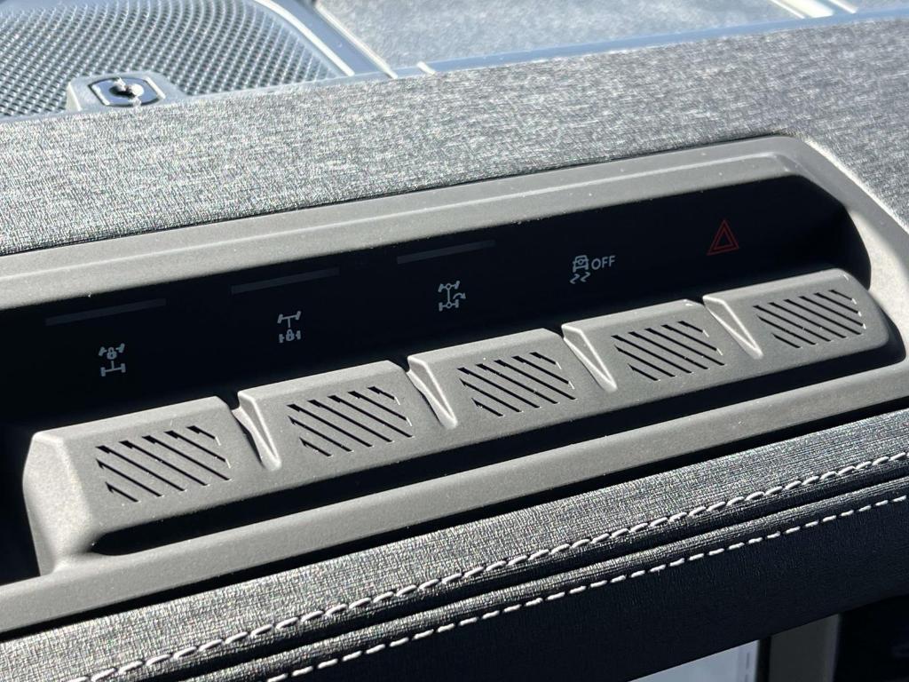 new 2025 Ford Bronco car, priced at $58,615