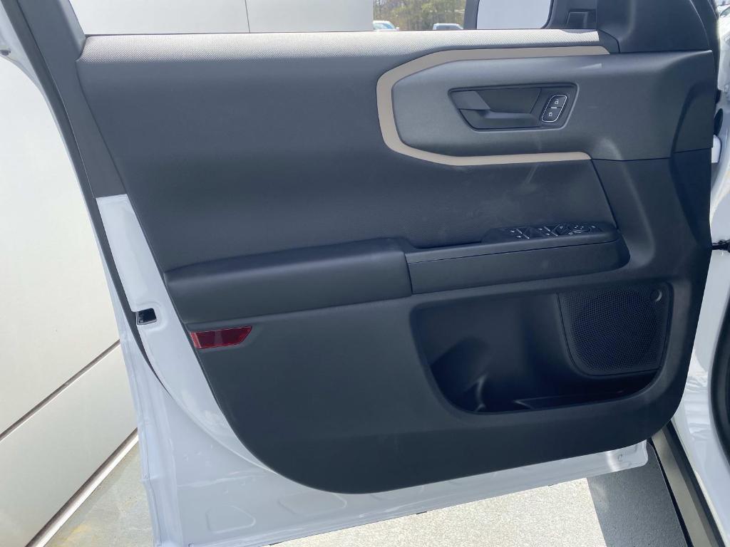 new 2026 Ford Bronco Sport car, priced at $35,220