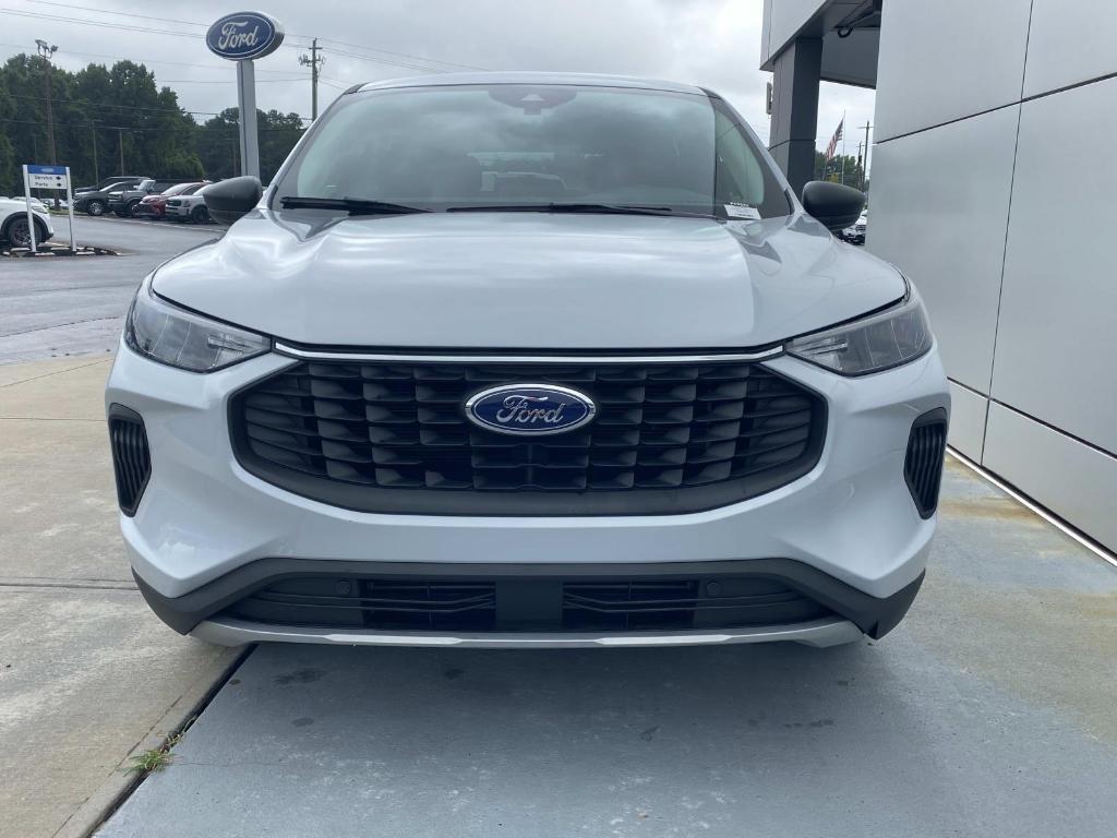used 2025 Ford Escape car, priced at $27,576
