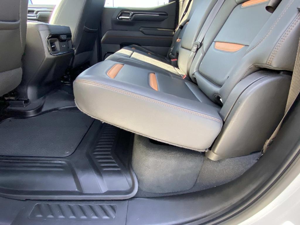 used 2023 GMC Sierra 1500 car, priced at $41,997